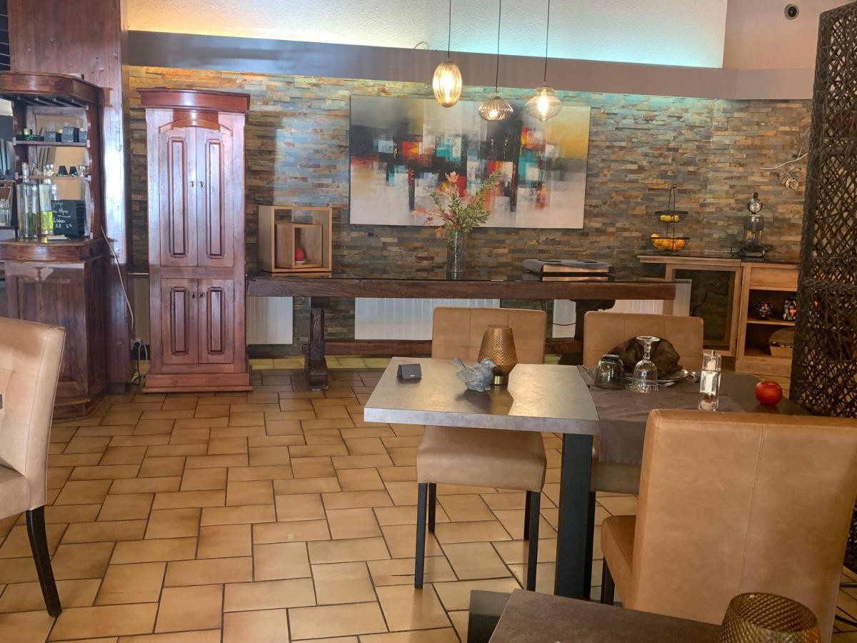 Logis Hotel Le Lac Embrun Zewnętrze zdjęcie