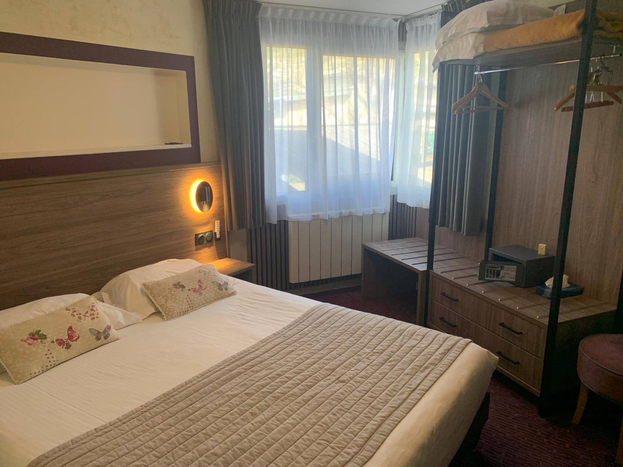 Logis Hotel Le Lac Embrun Zewnętrze zdjęcie