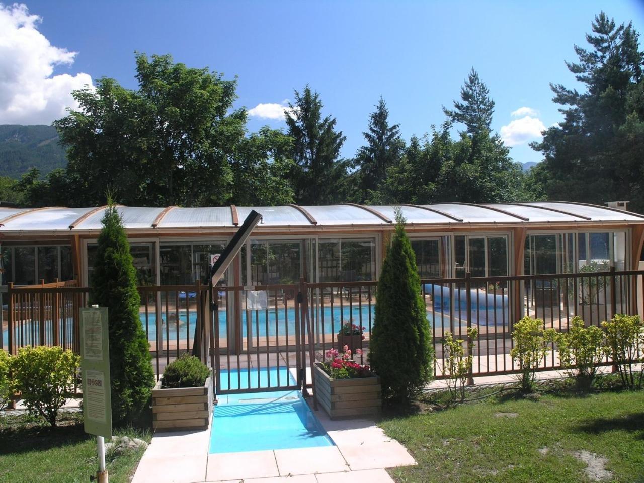 Logis Hotel Le Lac Embrun Zewnętrze zdjęcie