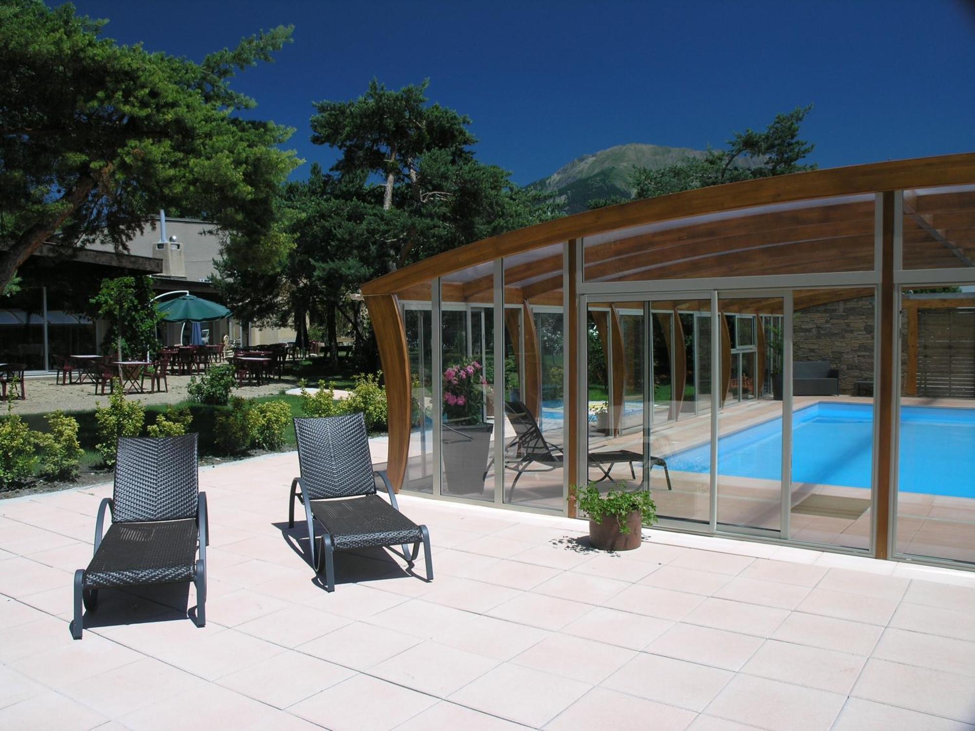 Logis Hotel Le Lac Embrun Zewnętrze zdjęcie